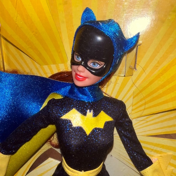 Retro Batgirl 12" Doll - Picture 3 of 12
